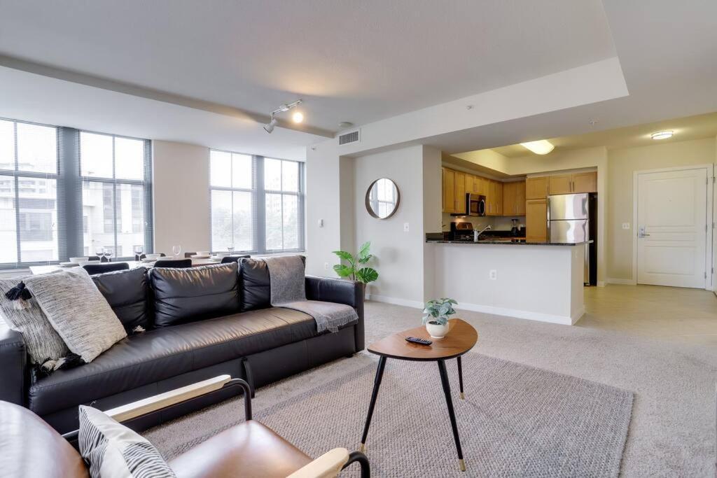 Fantastic 2 Bedroom At Pentagon * Arlington