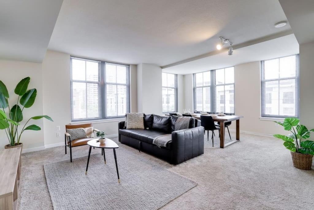 Fantastic 2 Bedroom At Pentagon *