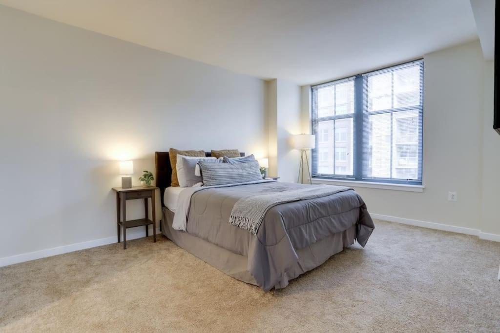 Fantastic 2 Bedroom At Pentagon Appartement Arlington