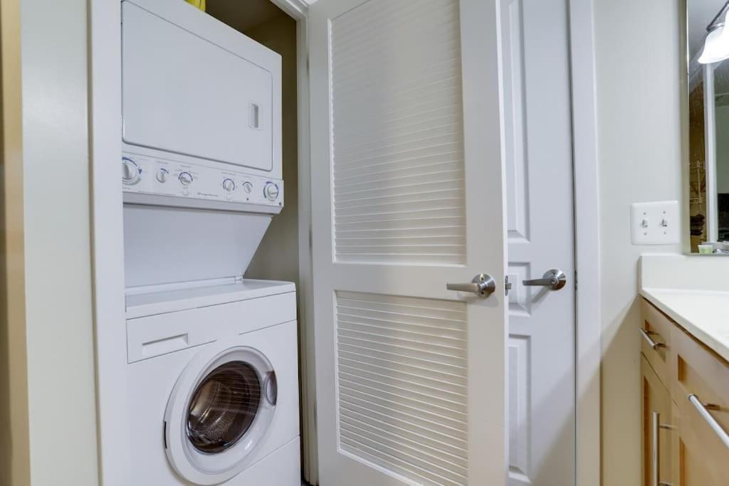 Fantastic 2 Bedroom At Pentagon * Arlington